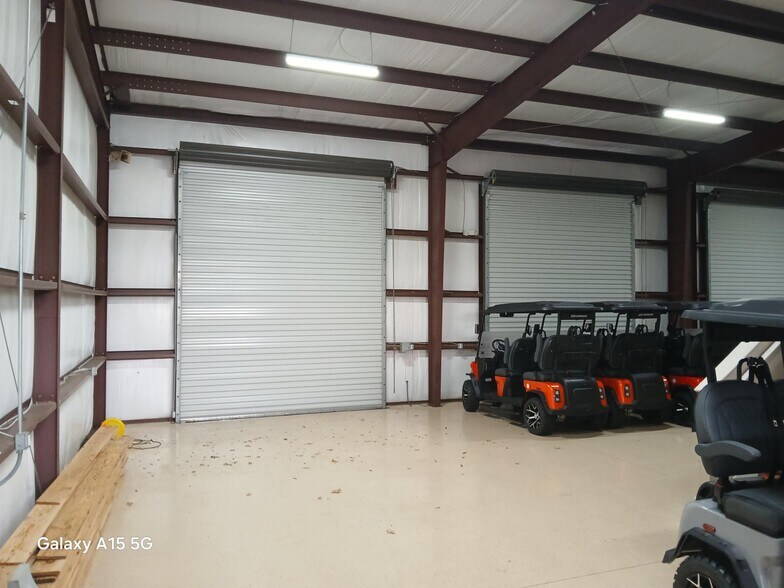More Photos Of 6210 N W St, Pensacola General Retail For Lease