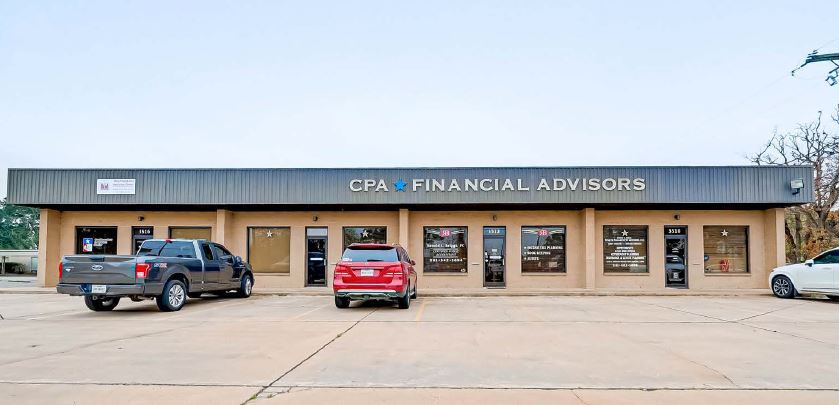 More Photos Of 3512 Avenue I, Rosenberg Office For Lease