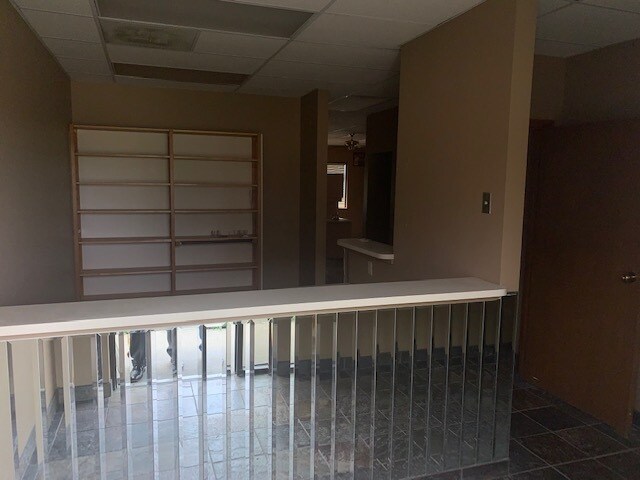 More Photos Of 13460 S Arapaho Dr, Olathe Unknown For Lease