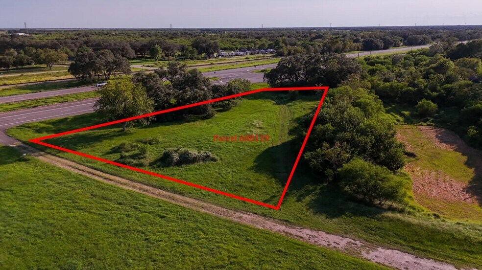 More Photos Of Highway 59, Victoria Land For Sale