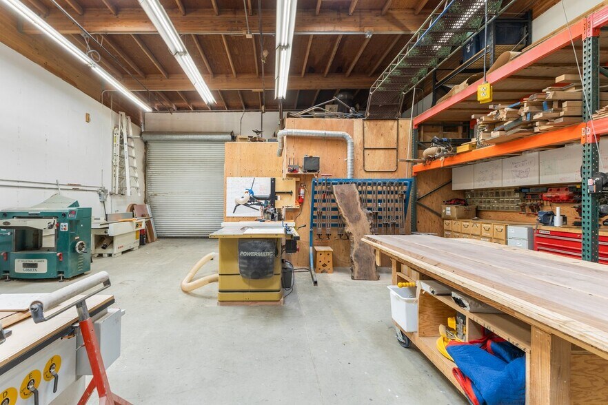More Photos Of 1130 Industrial Ave, Petaluma Light Manufacturing For Sale