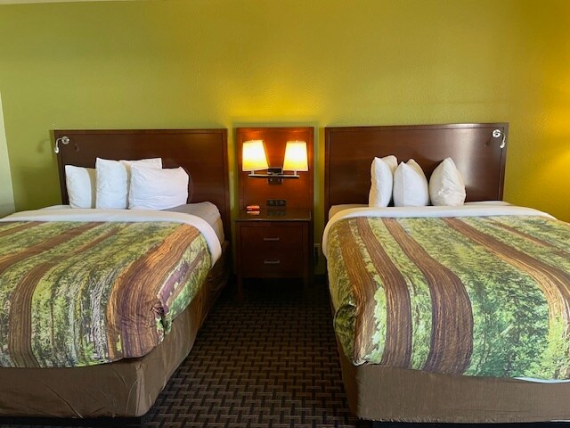 More Photos Of 37760 US Highway 50, Gunnison Hotel For Sale