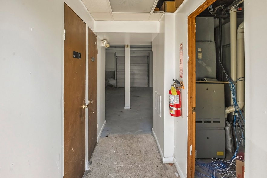 More Photos Of 50 Clara St, Landisville Warehouse For Sale