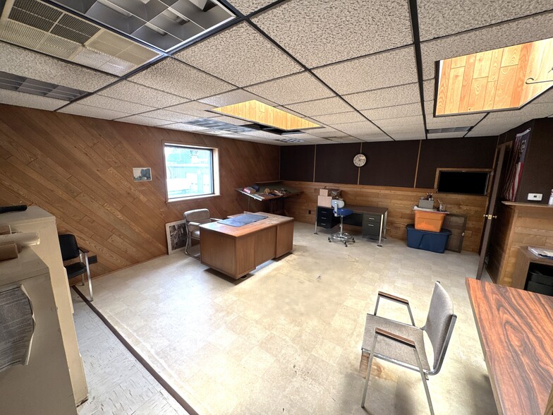 More Photos Of 200 Military Rd, Buffalo Warehouse For Sale