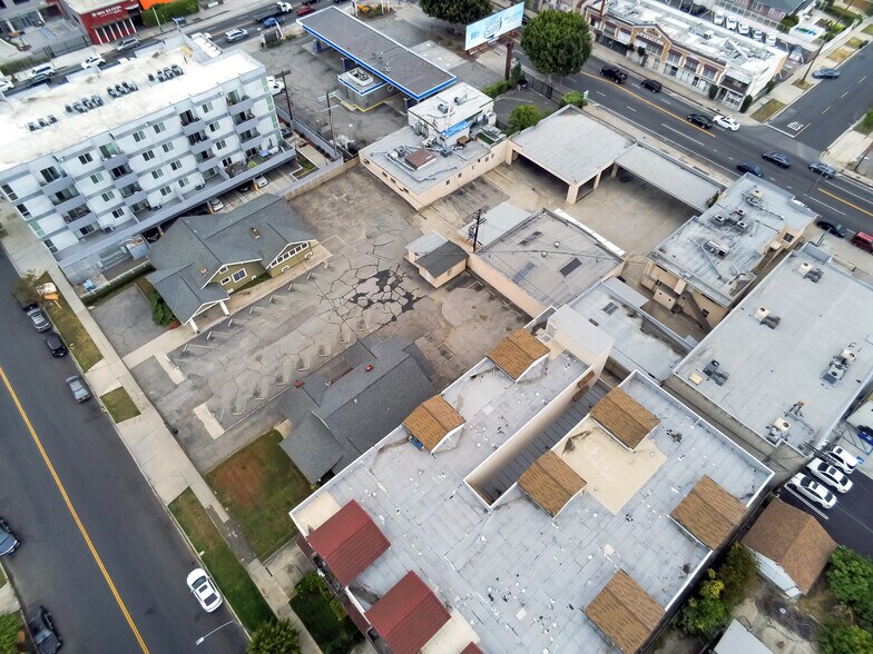 More Photos Of 4718-4726 Oakwood Ave, Los Angeles Land For Sale