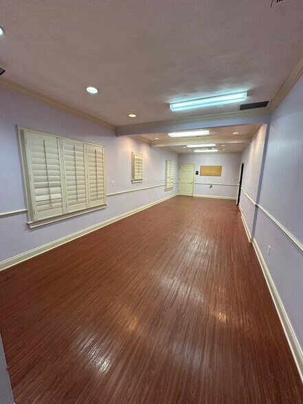 More Photos Of 1005 Pinellas St, Clearwater Medical For Lease