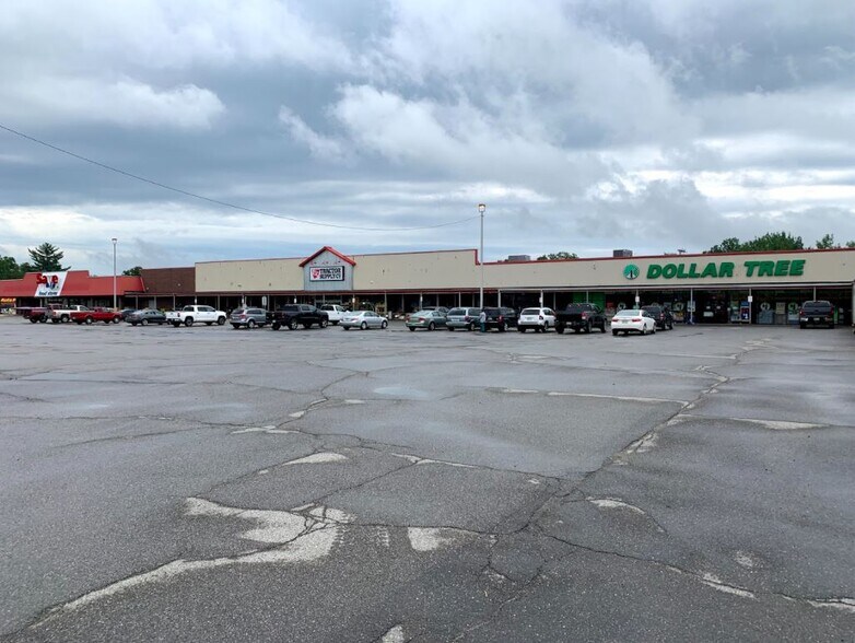 Primary Photo Of 780-820 Central St, Millinocket Storefront For Sale