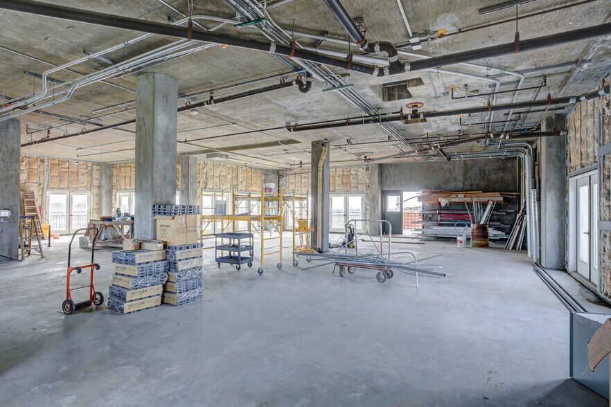 More Photos Of 2180 S El Camino Real, Oceanside Office For Sale