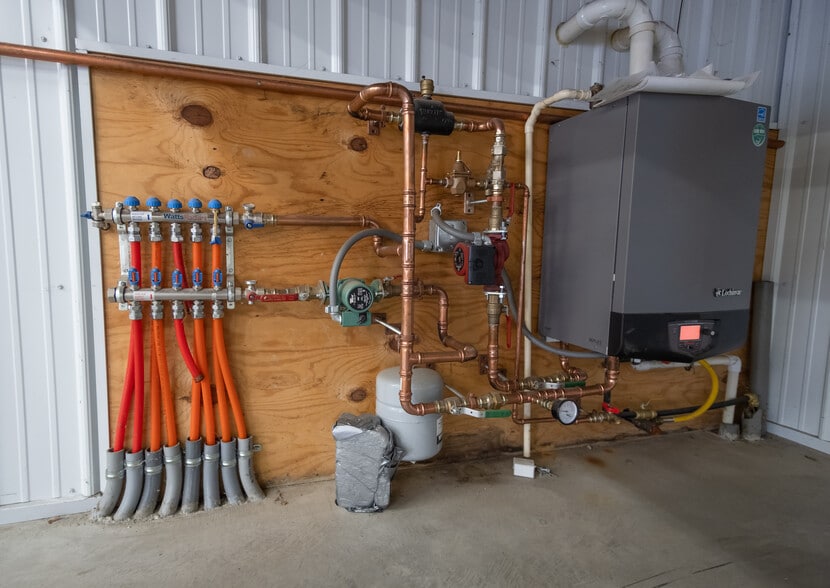 More Photos Of 27425 State Route 7, Marietta Auto Repair For Lease