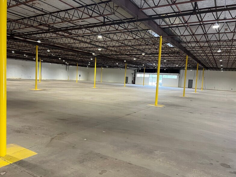 More Photos Of Shocket St @ Sandy St, Fairmont Warehouse For Sale