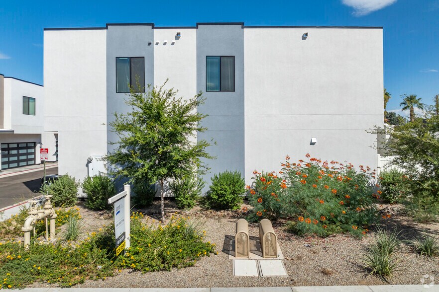 More Photos Of 3804 E Monterey way, Phoenix Apartments For Sale