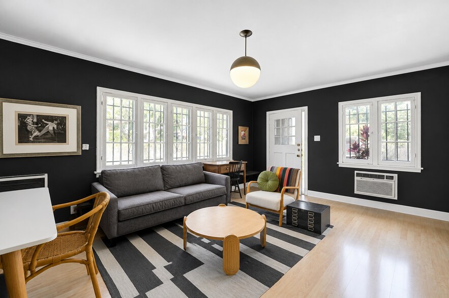 More Photos Of 4326 Gateway Ave, Los Angeles Apartments For Sale