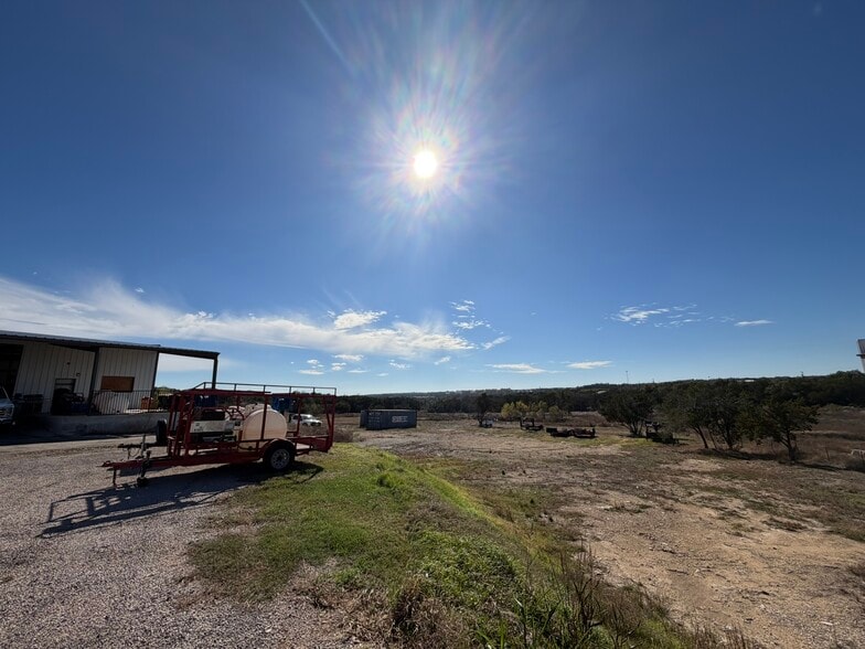 More Photos Of 9313 Circle Dr, Austin Industrial For Sale