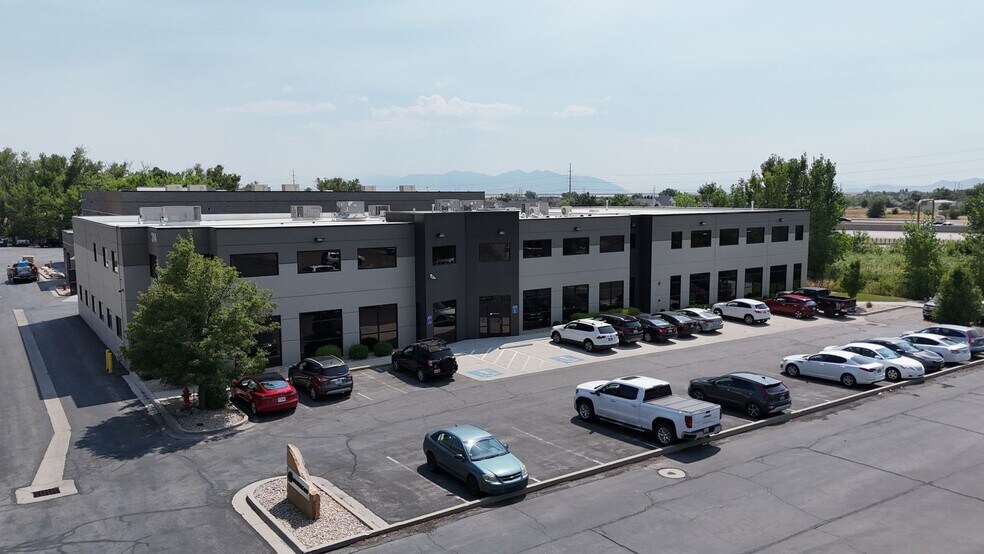 More Photos Of 360 S 200 W, Farmington Unknown For Lease