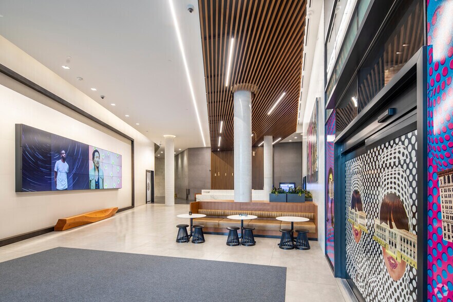 More Photos Of 130 Queens Quay E, Toronto Office For Lease