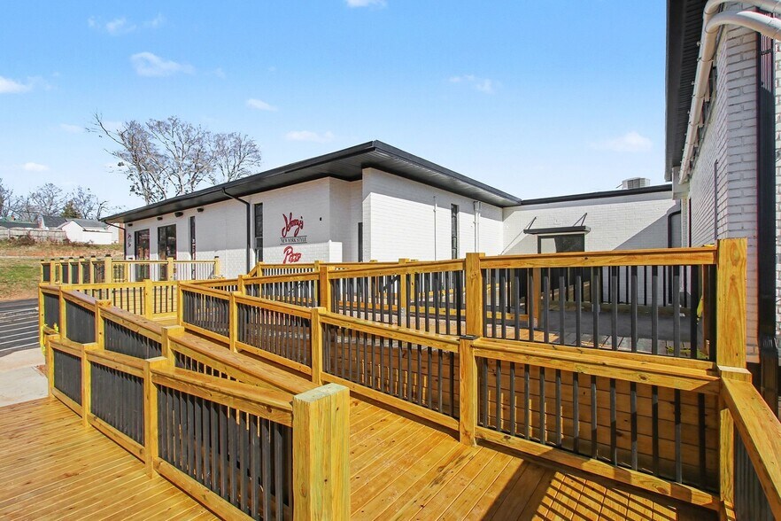 More Photos Of 3955 Highway 53, Hoschton Freestanding For Lease