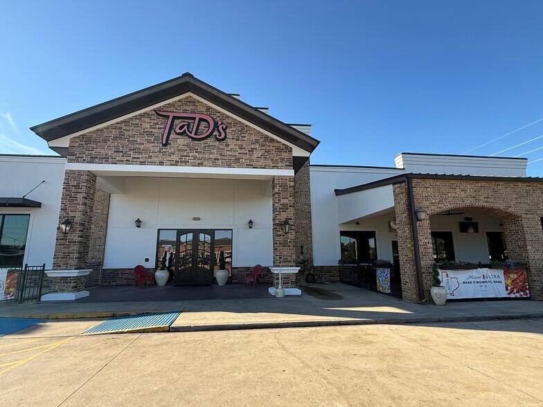 More Photos Of 1425 FM 1463 Rd, Katy Storefront For Sale