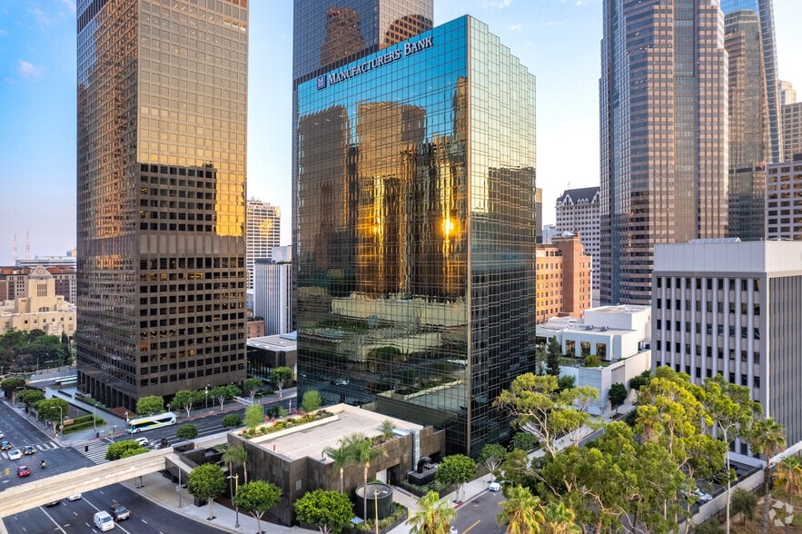 More Photos Of 515 S Figueroa St, Los Angeles Office For Lease
