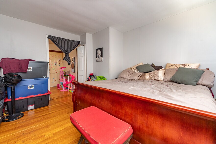 More Photos Of 35 Bradshaw St, Dorchester Apartments For Sale