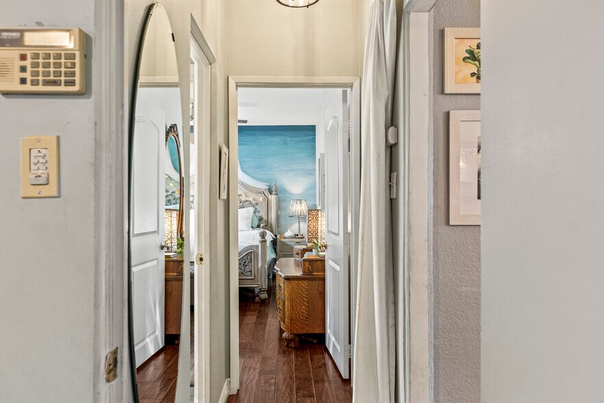 More Photos Of 906 E Commonwealth Ave, Fullerton Storefront For Sale