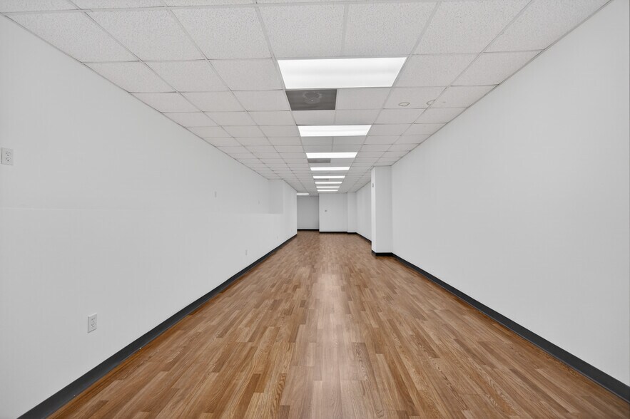 More Photos Of 3381 Ruben M Torres Blvd, Brownsville Storefront For Lease