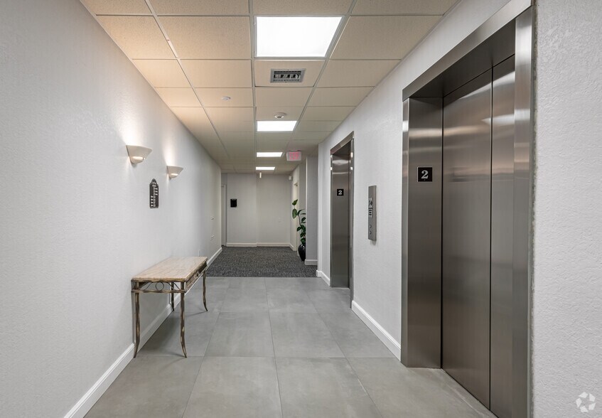 More Photos Of 9600 W Sample Rd, Coral Springs Office For Lease