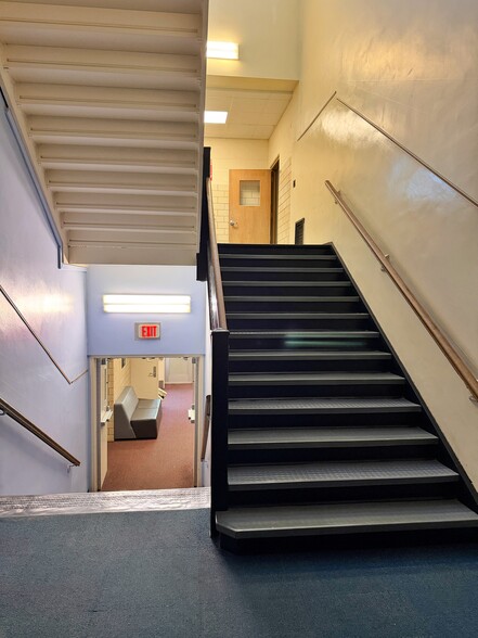 More Photos Of 655 W Perry St, Belvidere Schools For Sale