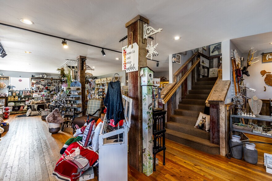 More Photos Of 535 Moraine Ct, Driggs Storefront Retail Residential For Lease