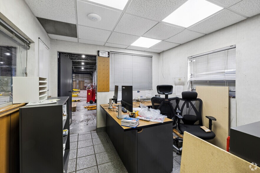 More Photos Of 538 Route 38 E, Maple Shade Township Auto Dealership For Lease