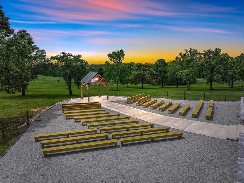 More Photos Of 1972 FM 857, Grand Saline Trailer Camper Park For Sale