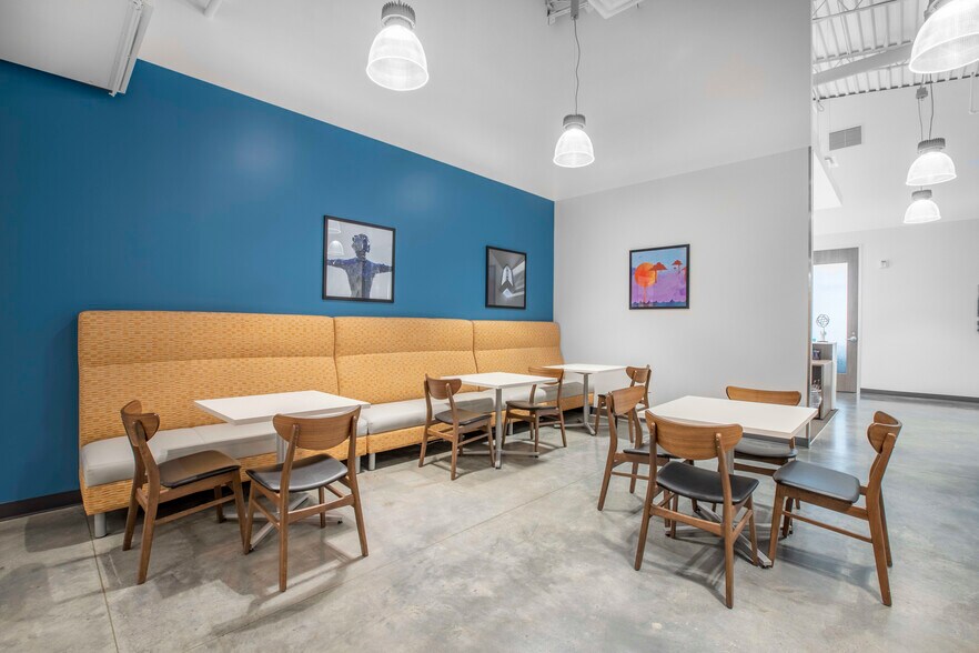 More Photos Of 13894 S Bangerter Pky, Draper Coworking Space