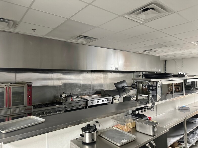 More Photos Of 504 S Laird Ave, Oklahoma City Restaurant For Lease