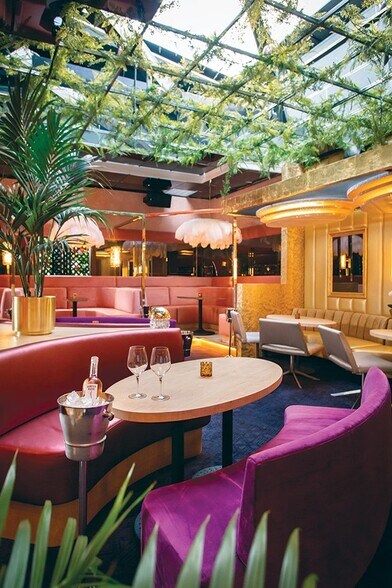 More Photos Of 8830-8844 W Sunset Blvd, West Hollywood Freestanding For Lease