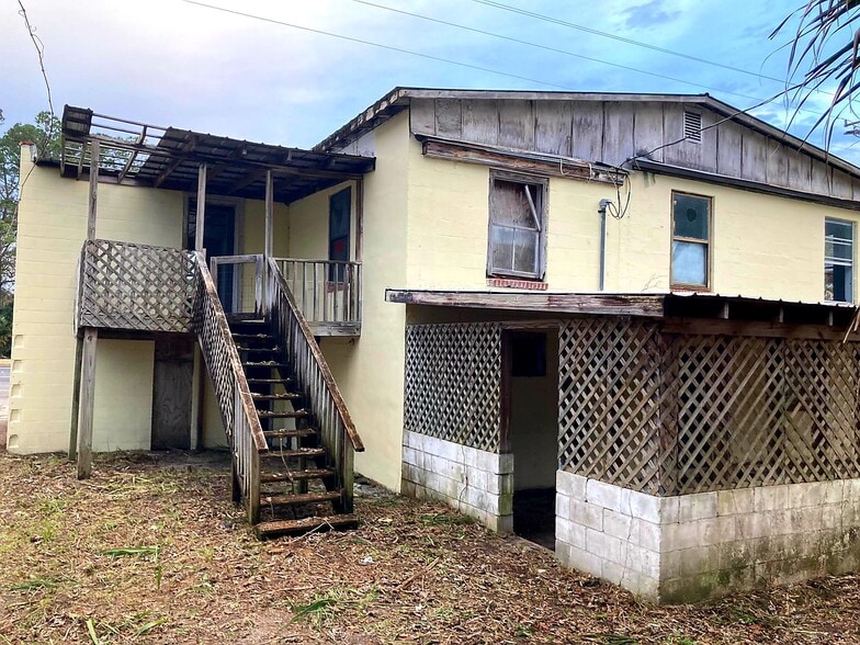 More Photos Of 16500 S US Highway 19, Salem Restaurant For Sale