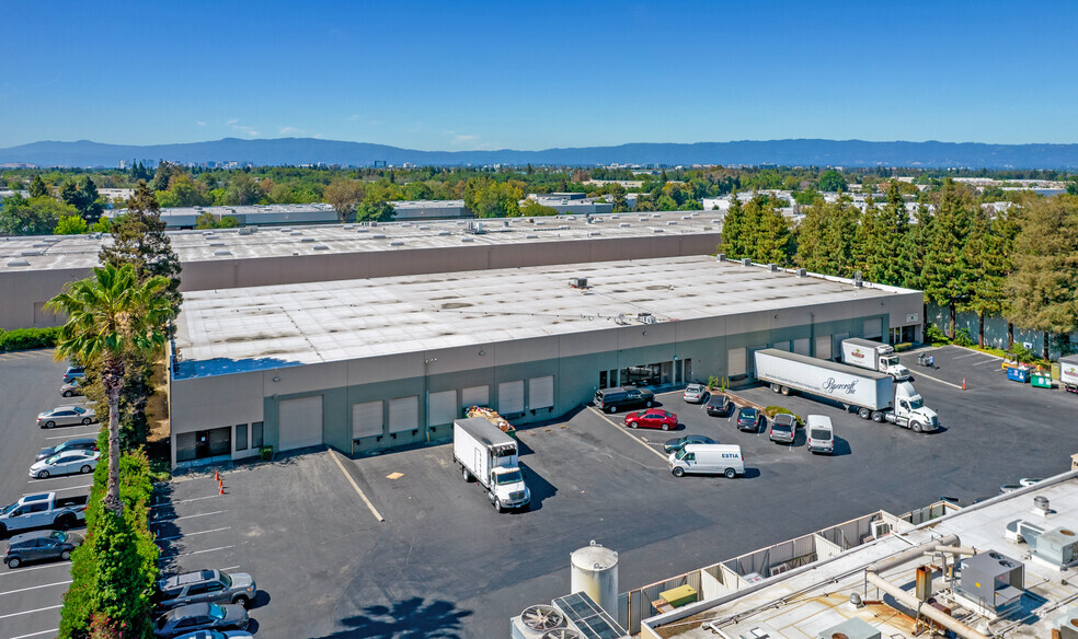 Primary Photo Of 2038 Concourse Dr, San Jose Warehouse For Lease