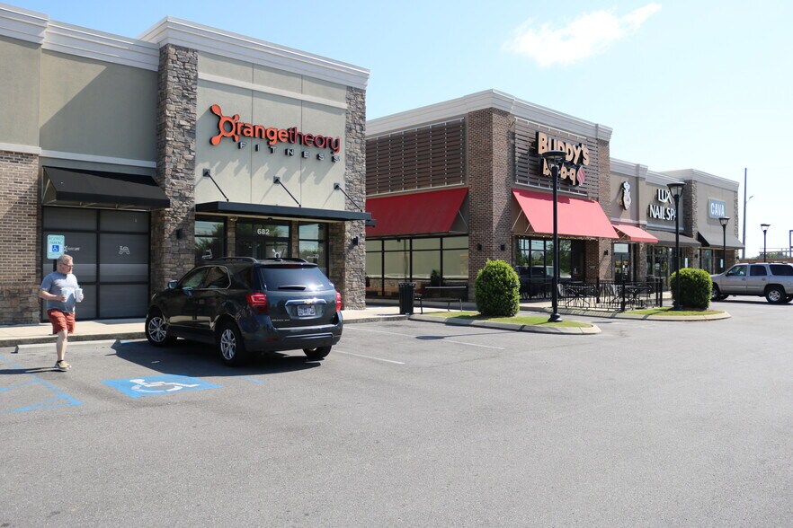 More Photos Of 682 Paul Huff Pky NW, Cleveland Storefront For Lease