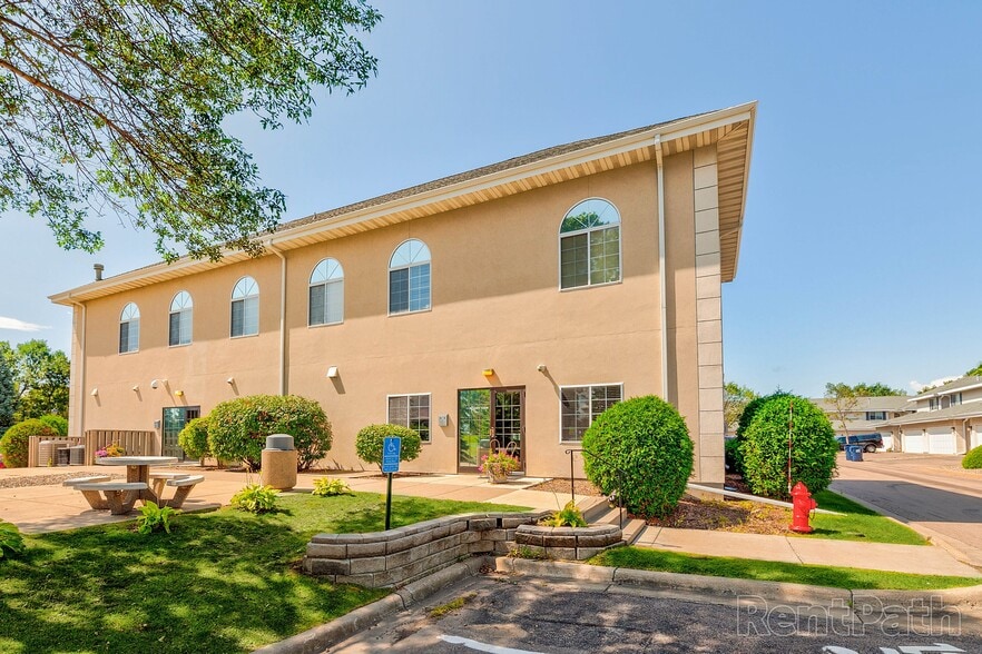 More Photos Of 1500 McAndrews Rd W, Burnsville Office For Lease