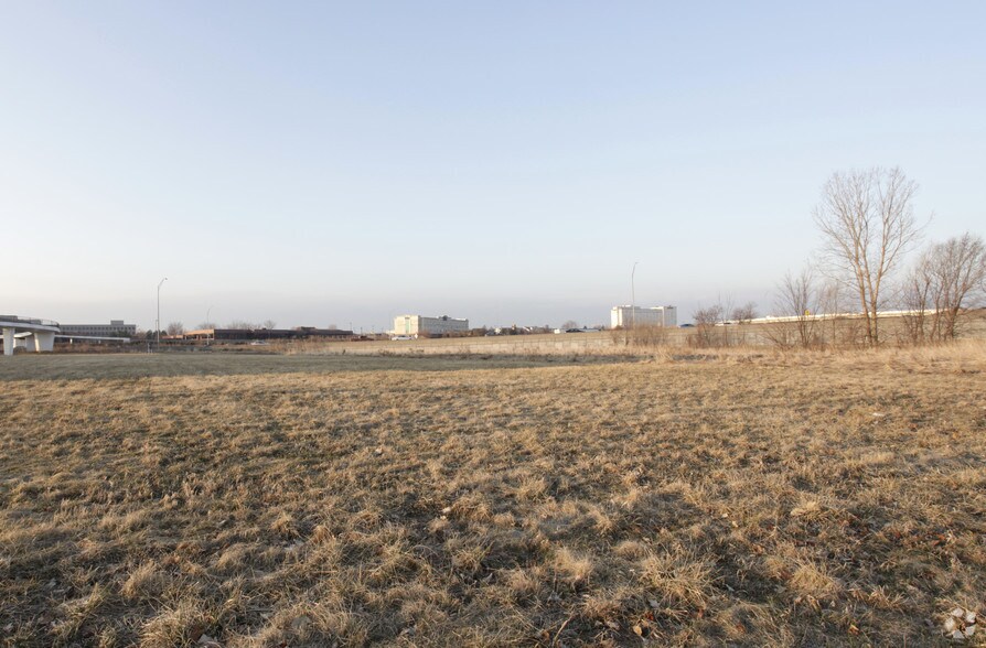 Primary Photo Of 7140 Lake Dr, West Des Moines Land For Sale