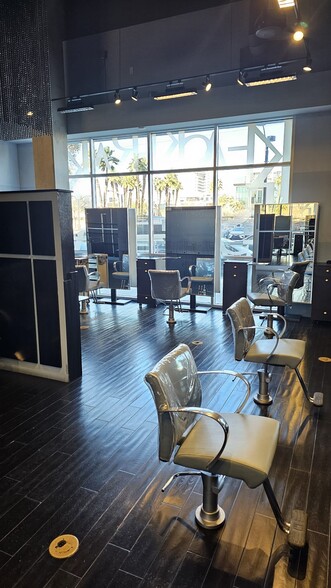 More Photos Of 900 S Las Vegas Blvd, Las Vegas Apartments For Sale