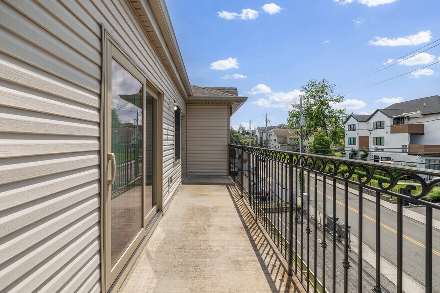 More Photos Of 342 Blauvelt Rd, Monsey Apartments For Sale