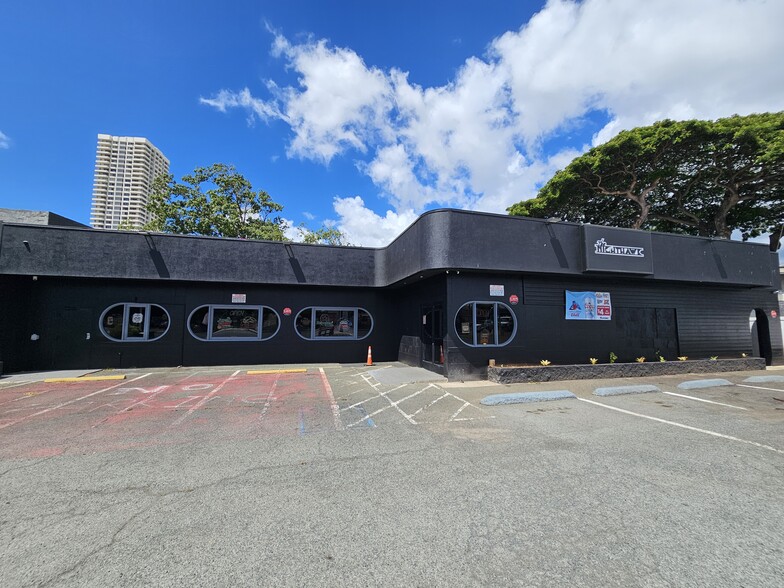 Primary Photo Of 2836 Kapiolani Blvd, Honolulu Restaurant For Sale