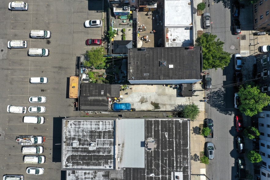 More Photos Of 145 Jefferson St, Brooklyn Land For Sale