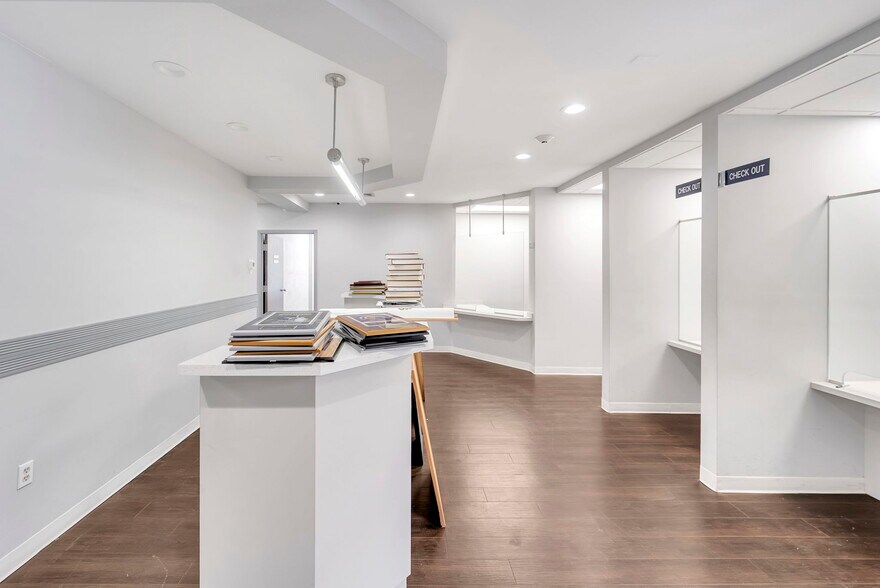 More Photos Of 99 Dutch Hill Rd, Orangeburg Medical For Sale