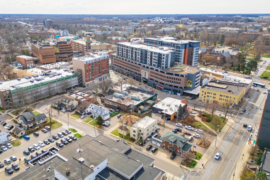 More Photos Of 241 Louis St, East Lansing Apartments For Sale