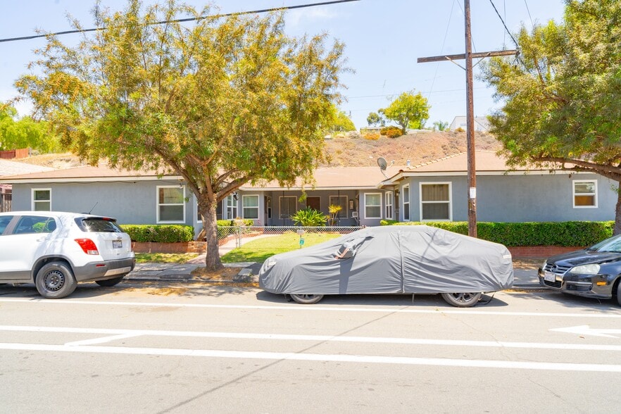 More Photos Of 3139 Reynard Way, San Diego Apartments For Sale