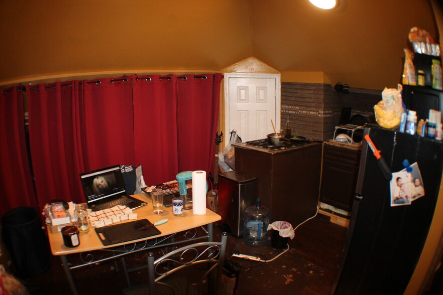 More Photos Of 3520 Broadway St, Houston Multifamily For Sale