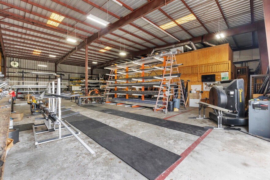 Primary Photo Of 705 N 39th St, Fort Pierce Warehouse For Sale