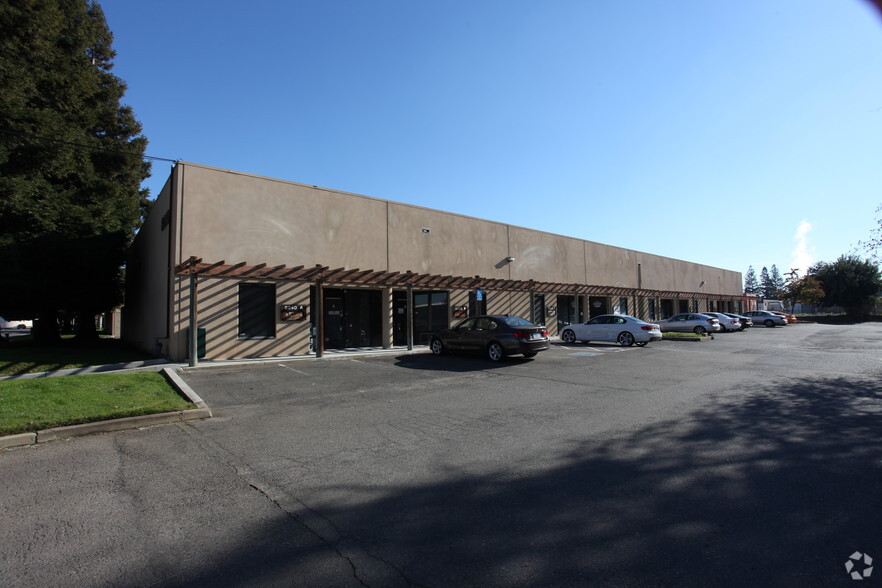 Primary Photo Of 8240 Belvedere Ave, Sacramento Warehouse For Lease