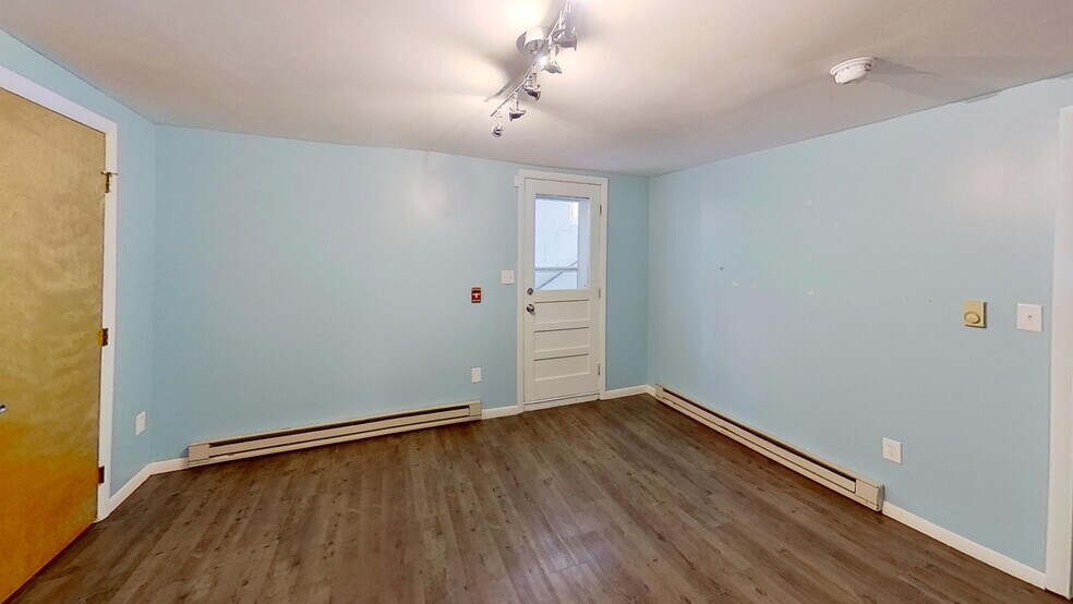 More Photos Of 129 S Sparks St, State College Medical For Lease