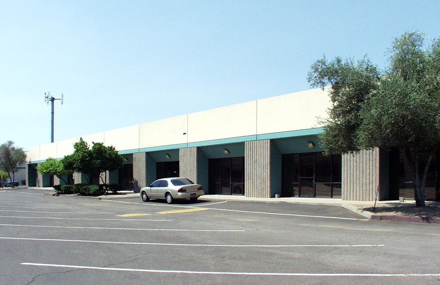 More Photos Of 2406 S 24th St, Phoenix Manufacturing For Sale